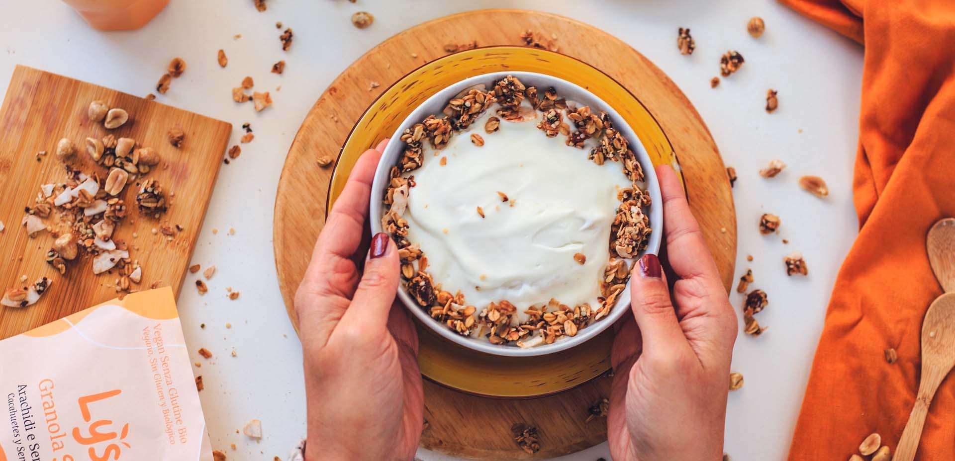 Colazione vegana sana e veloce, granola Lysa Food