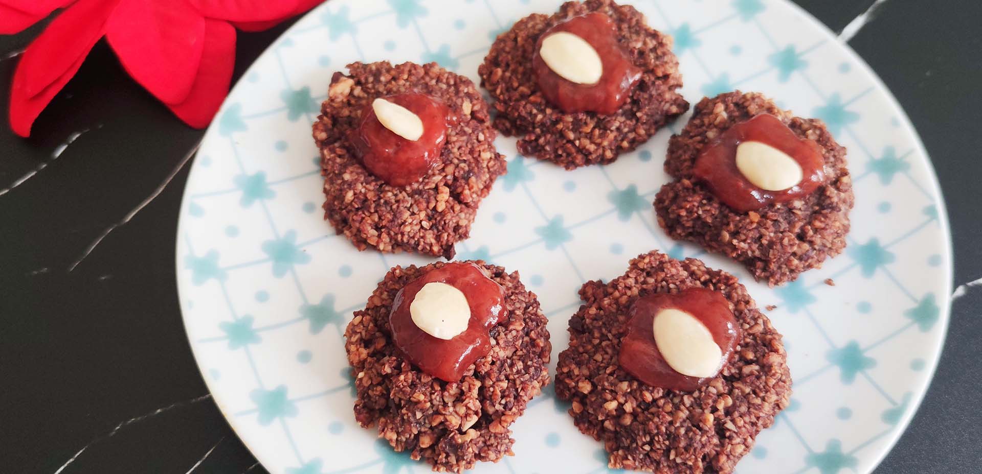 Biscotti vegani alle mandorle con l’essiccatore Biscotti vegani alle mandorle con l’essiccatore